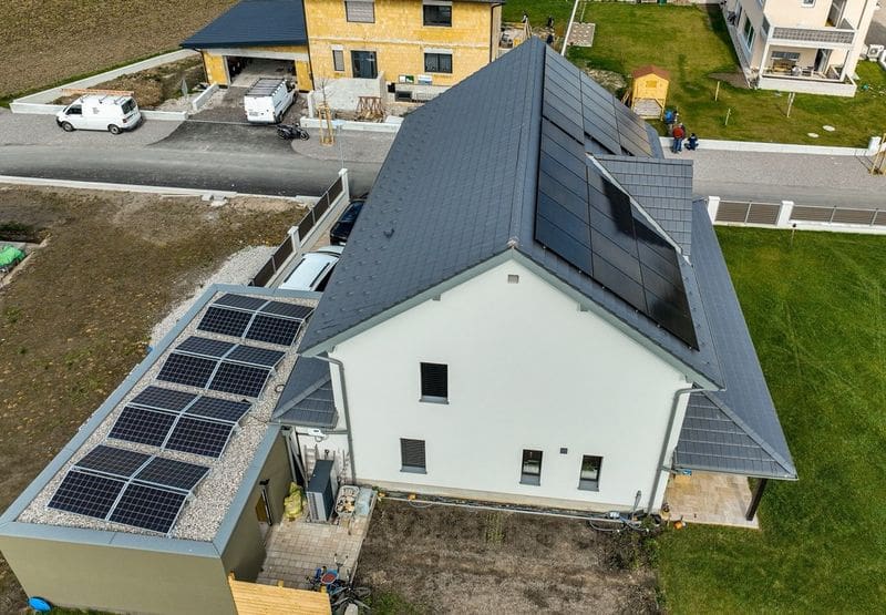 17,94kWp Süd und Ost-West